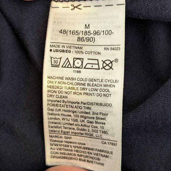 (2/$20) Star Wars x GAP Stormtrooper Tee - Picture 5 of 6